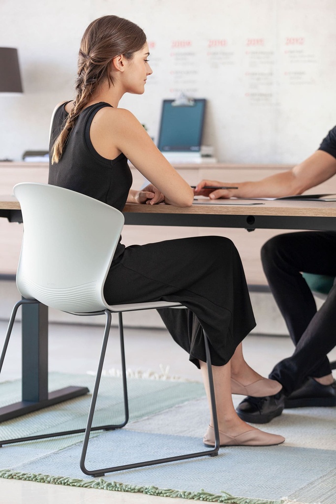 Silla Whass de Actiu con base patín