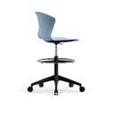 Taburete Whass en color azul con base de 5 ruedas negra