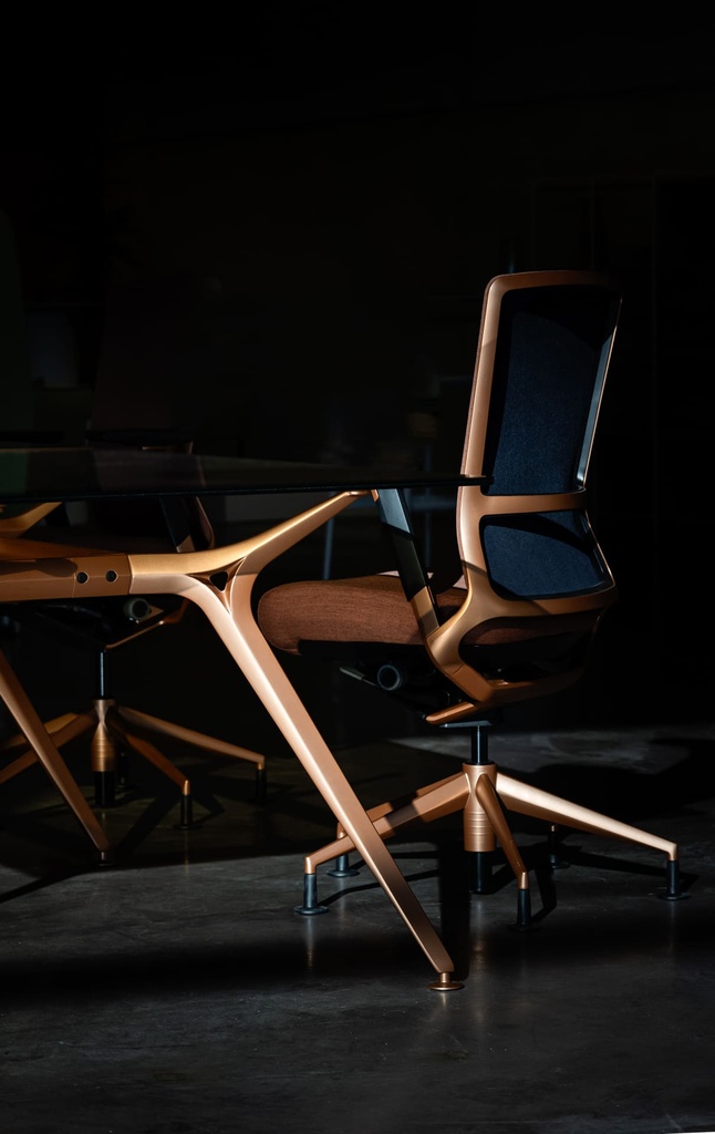 Mesa de despacho Arkitek 180 x 88 cm con estructura cobre