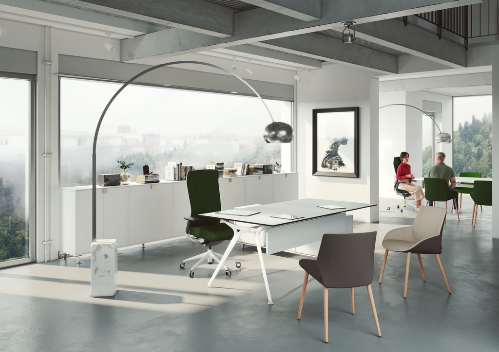 Despacho directivo para reunión con clientes que incluye mesa Arkitek, silla TNK Flex y asientos Noom