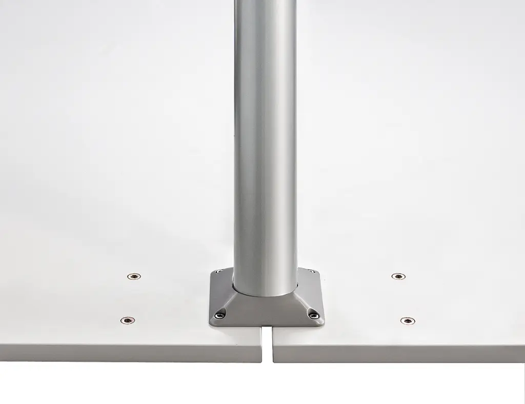 COOL TORNILLO 22.webp