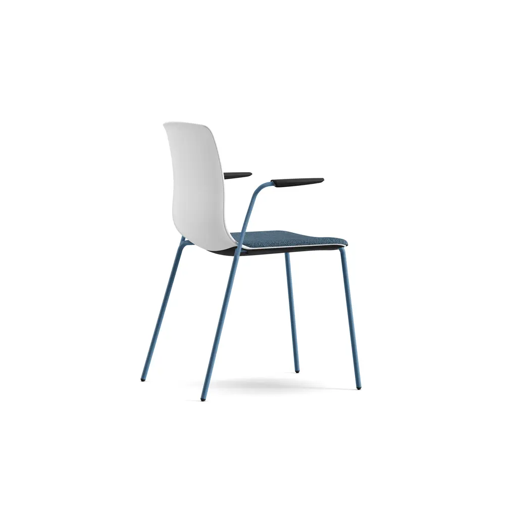 NOOM50_SILLA NOOM CON PATAS METAL_CON BRAZOS_001_beauty element_beauty element-2.webp