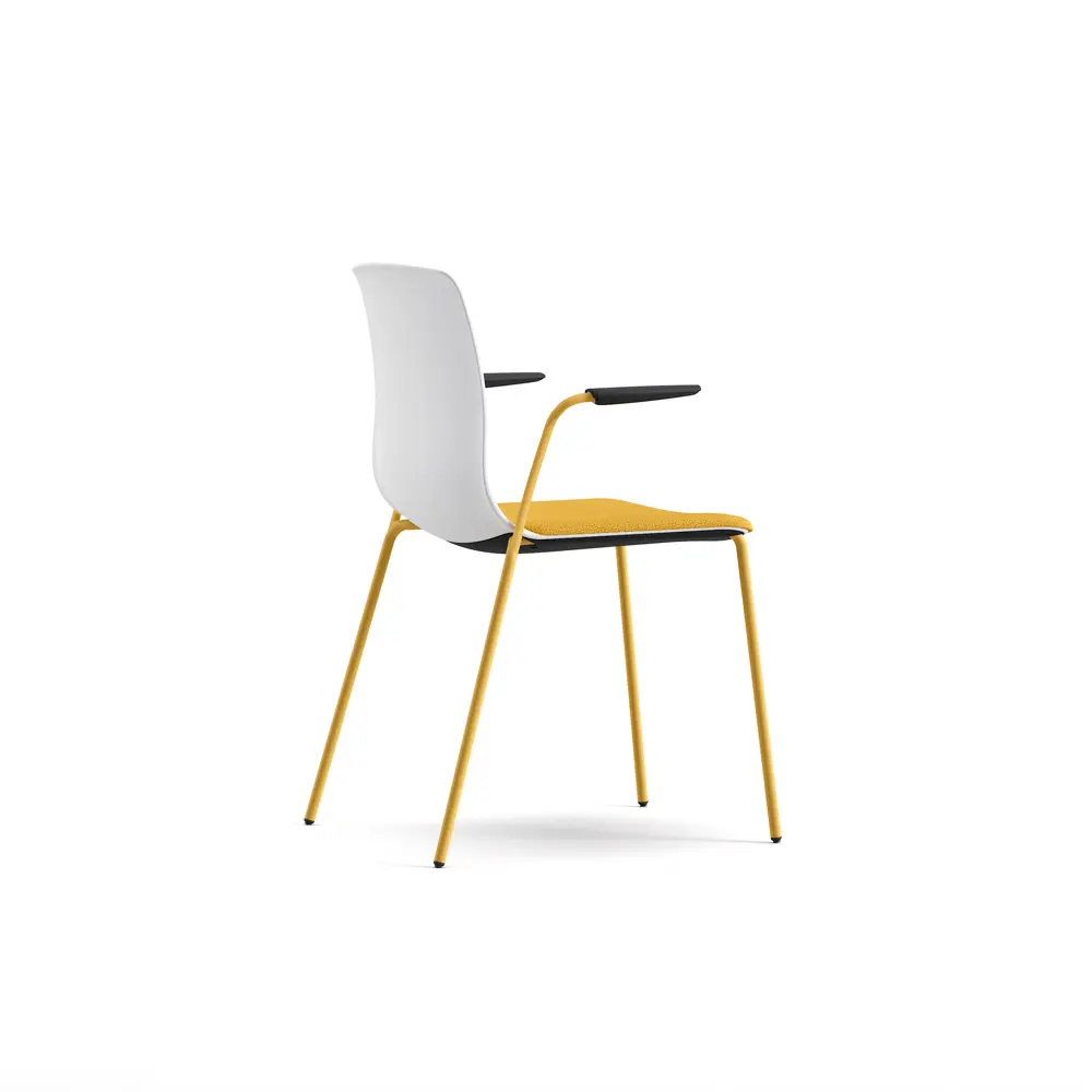 NOOM50_SILLA NOOM CON PATAS METAL_CON BRAZOS_002-2.webp