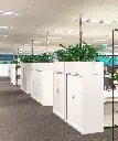 armarios-puerta-corredera-con-jardinera-actiu-asturalba.webp