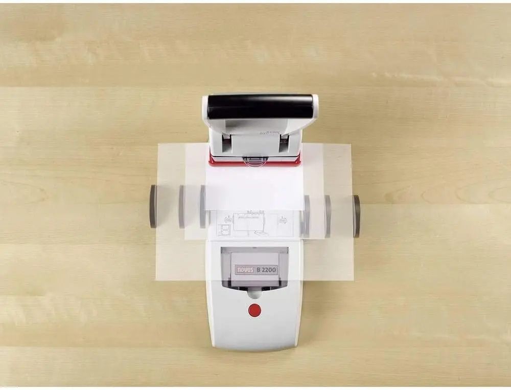 perforadora-novus-b2200.webp