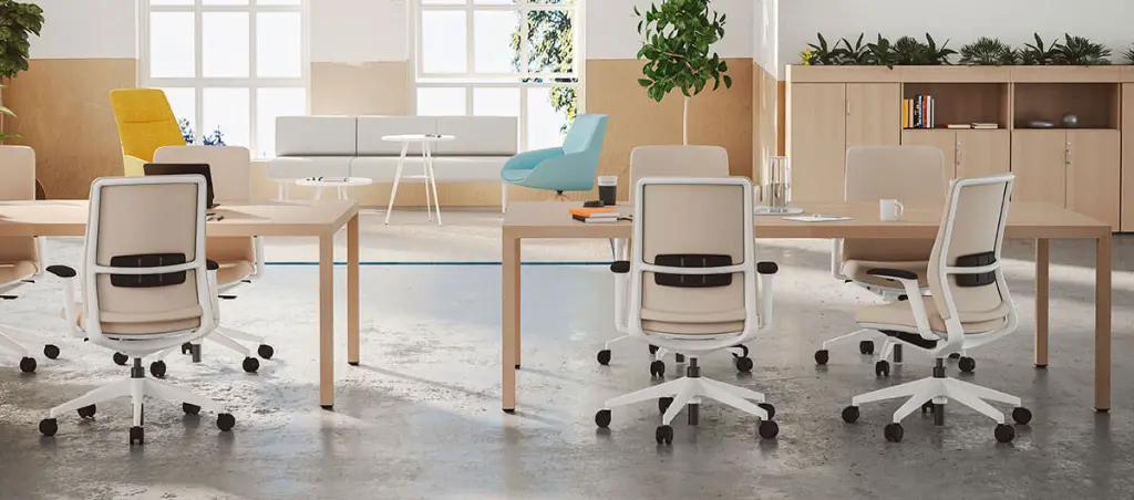 parallax-silla-as-work-beige.webp