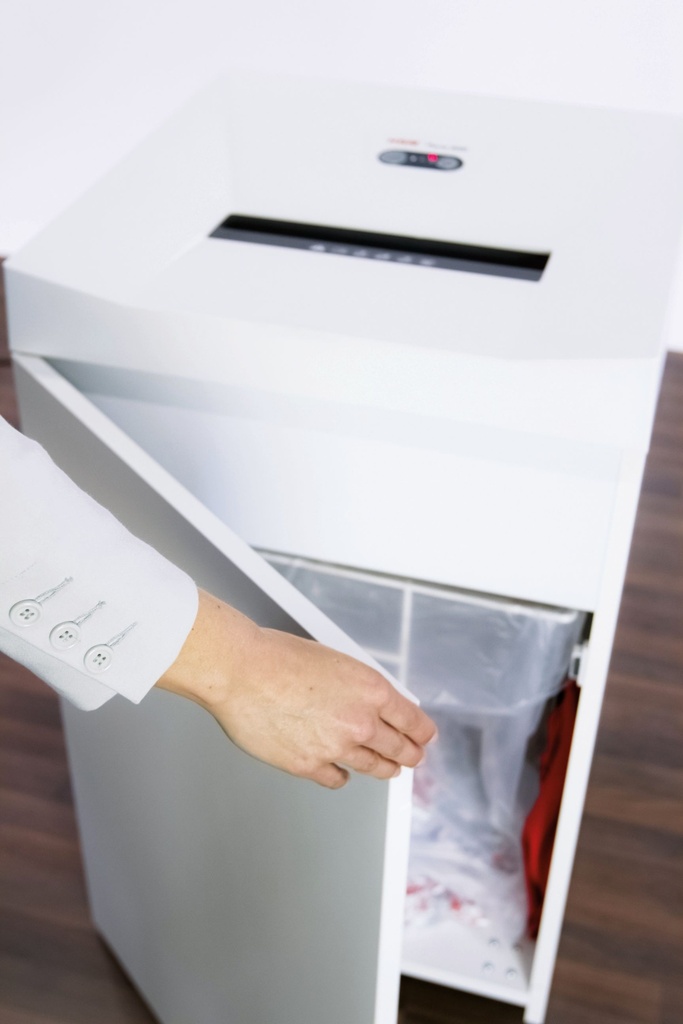Destructora de papel HSM Pure 830 con papelera fácil de vaciar corte en tiras de 3,9 mm.