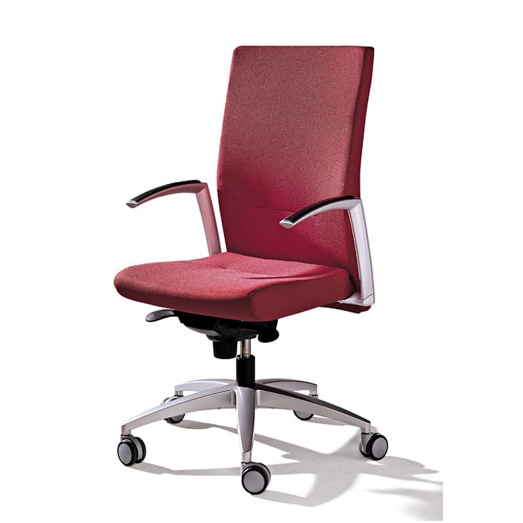 Sillón Kados con brazos fijos