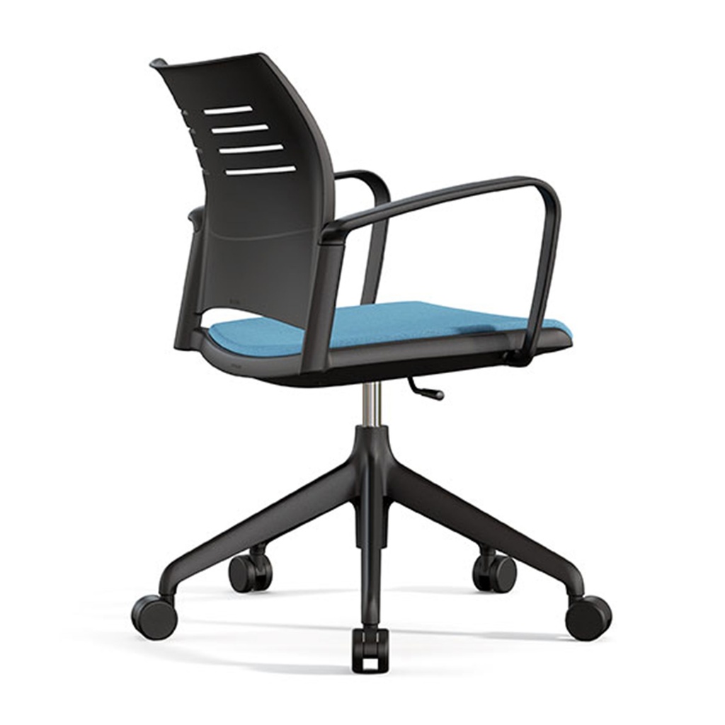 Silla Spacio con base de 5 ruedas y asiento tapizado