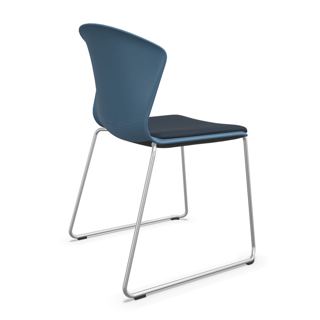 Silla Whass con base patín y asiento tapizado