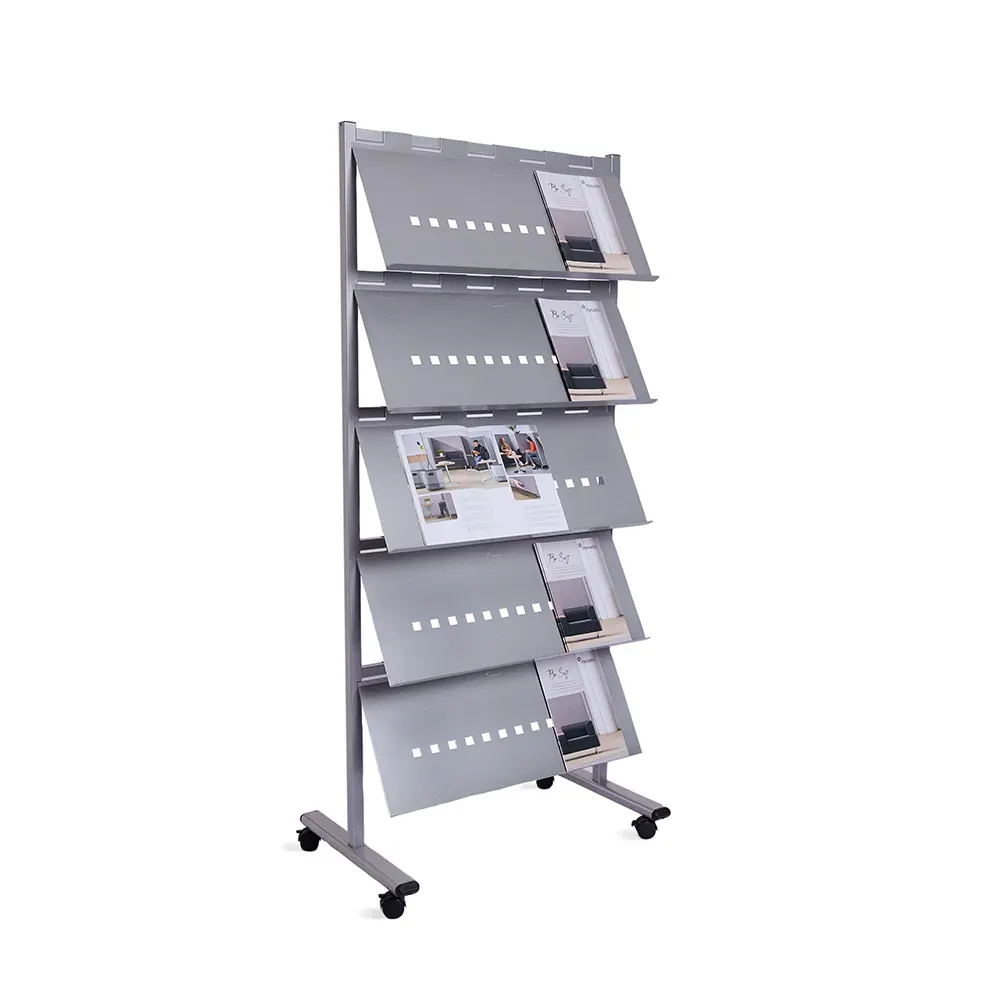 Expositor con estantes para revistas