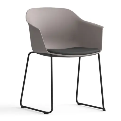 Silla Noom 60 con base patín y asiento acolchado